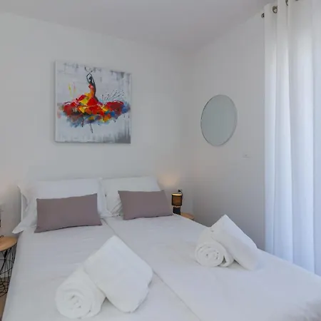 Apartman Vucak アパート *